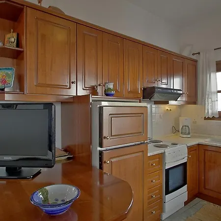 Apartment Milies